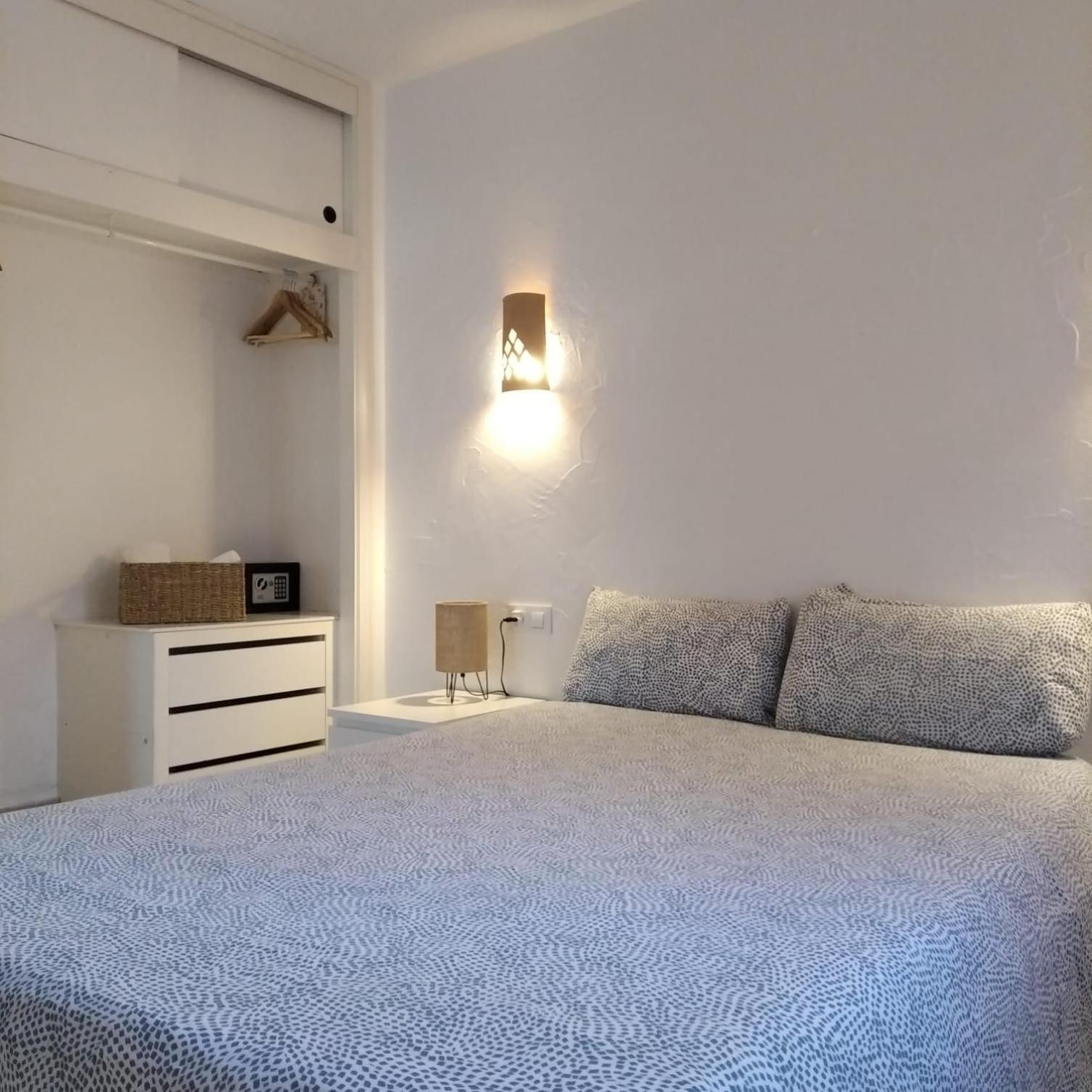 Appartement Es Niuet à Cala Galdana  Extérieur photo